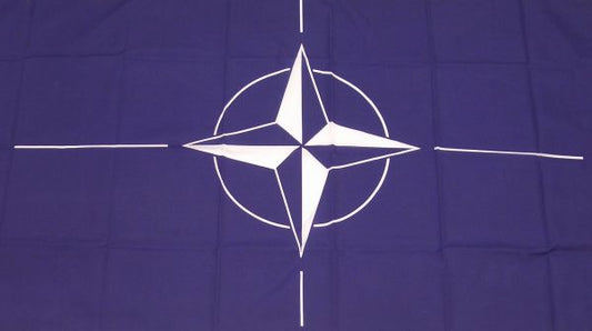NATO Flagga