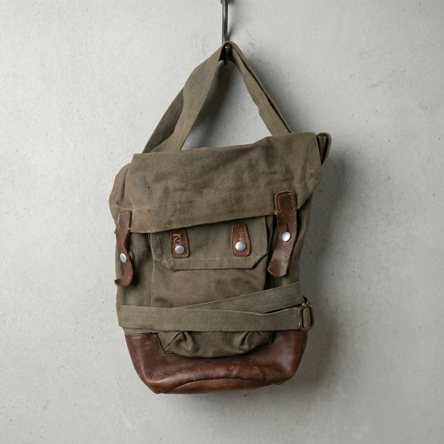 Gasmaskväska M36 - brun